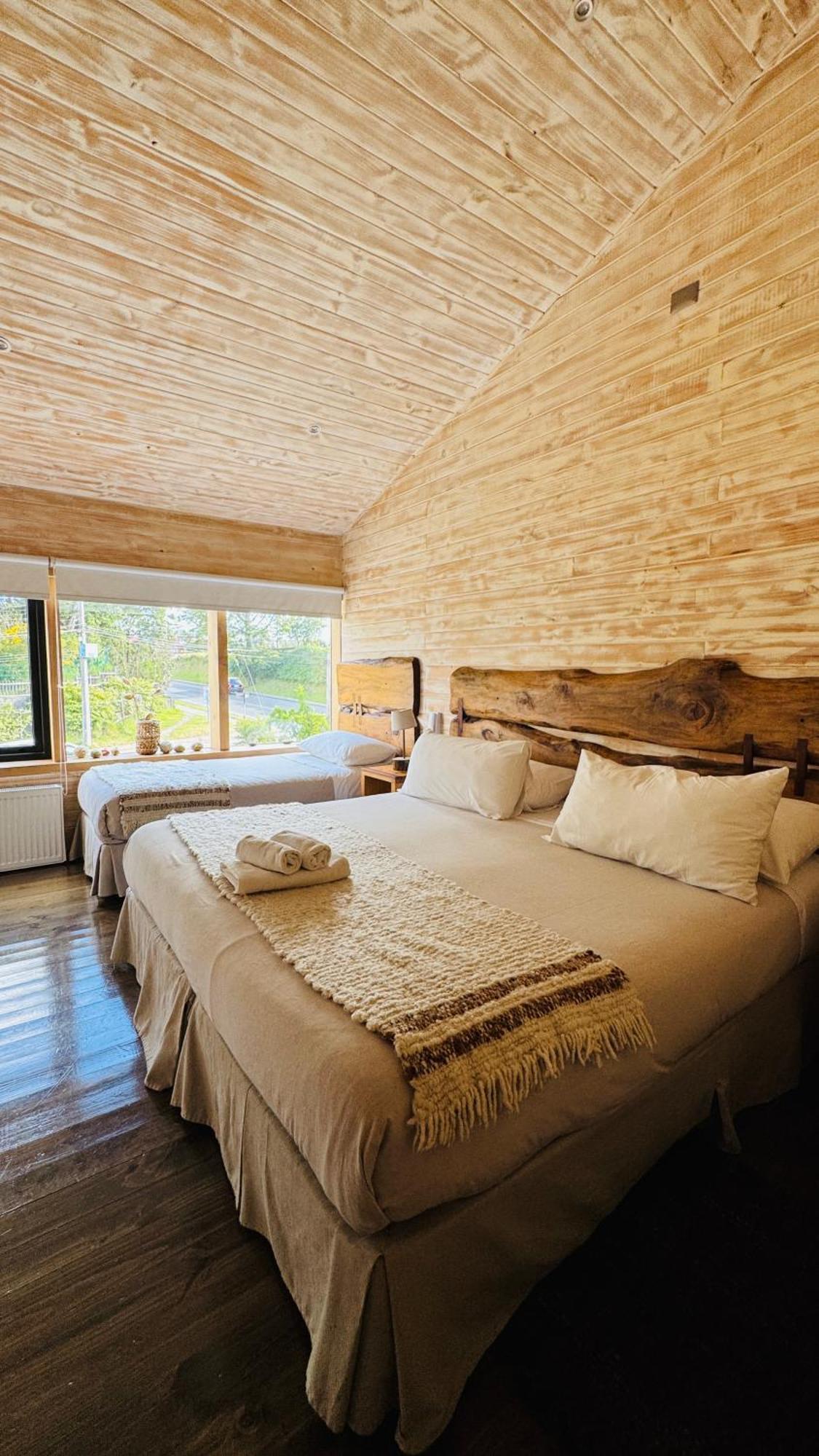 Hotel Arrebol กัสโตร ภายนอก รูปภาพ